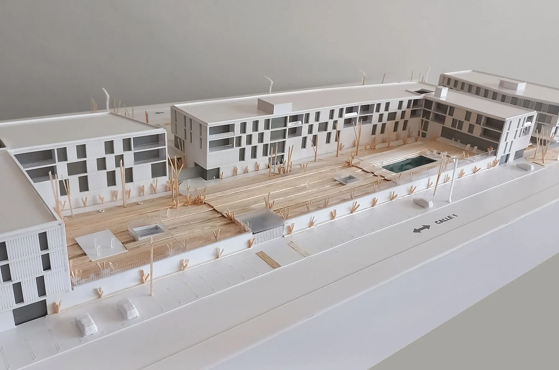 Maqueta monocromática arquitectónica